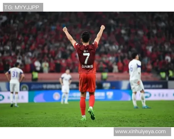 武磊再度闪耀绿茵场引领中国足球新希望谱写荣耀征程 武磊再度闪耀绿茵场引领中国足球新希望谱写荣耀征程