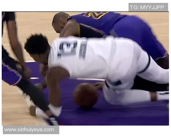 灰熊鏖战湖人全场激烈对攻詹姆斯再掀进攻狂潮 灰熊鏖战湖人全场激烈对攻詹姆斯再掀进攻狂潮