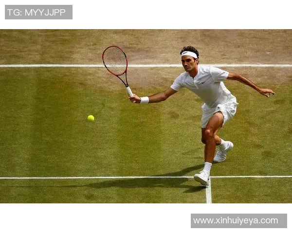 网球竞技与心理博弈的完美结合探索运动员意志与技术的双重较量 网球竞技与心理博弈的完美结合探索运动员意志与技术的双重较量